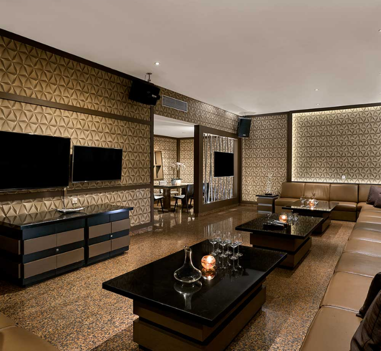 HOTEL DI BANDARA SOEKARNO-HATTA WITH COMPLETE FACILITIES