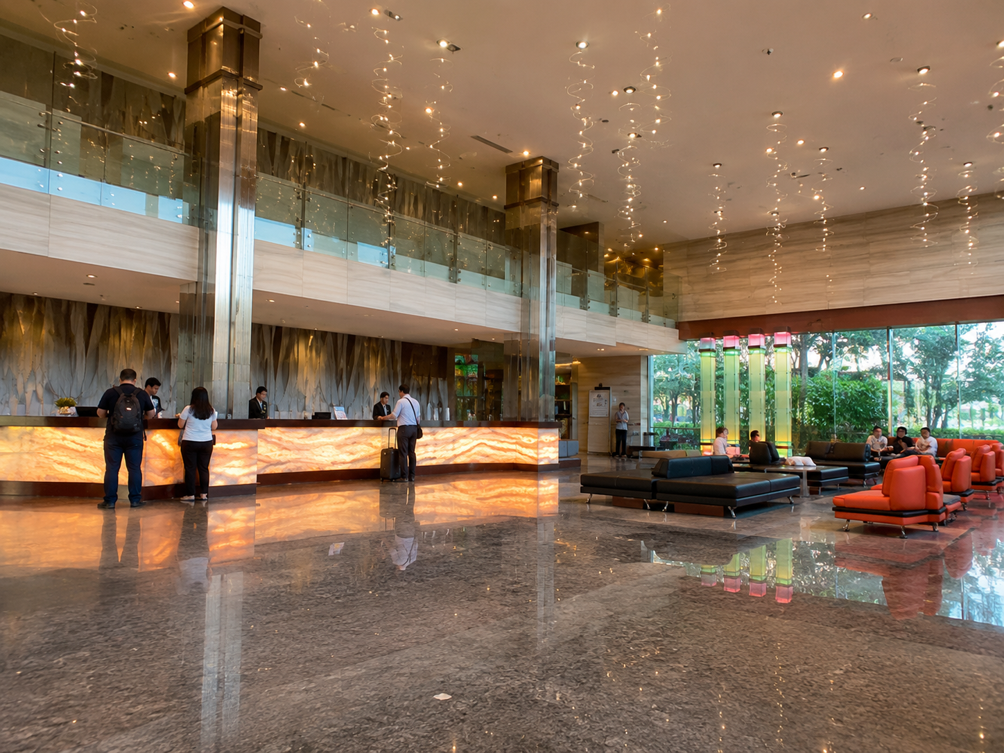 The Benefits of Choosing a Hotel Near Soekarno-Hatta Airport FM7